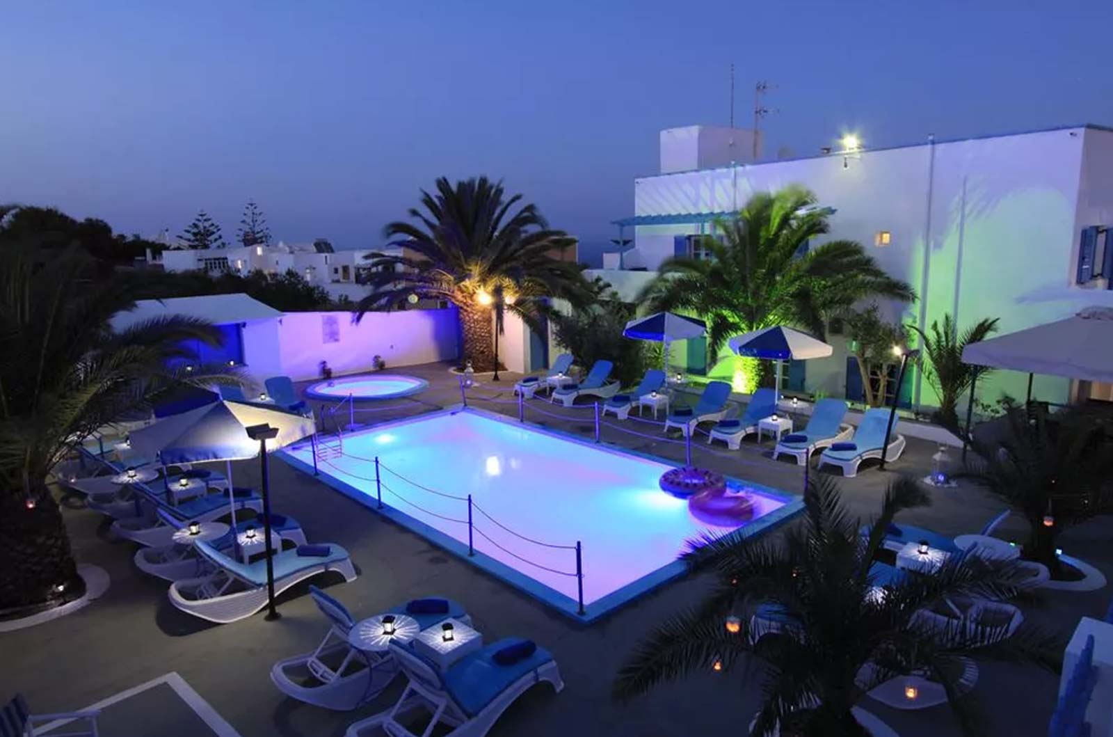 Margarita Hotel in Santorini